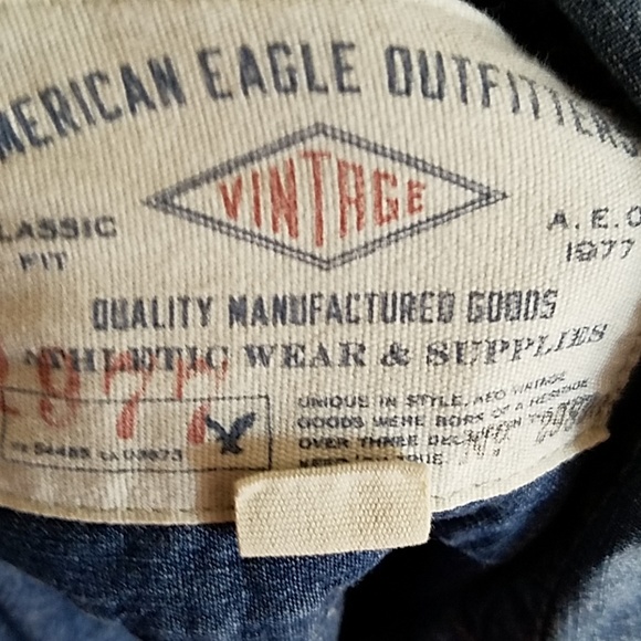 American Eagle Denim shirt - Picture 6 of 7